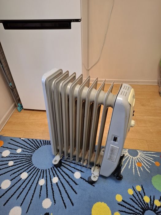 Продам обогреватель масляный