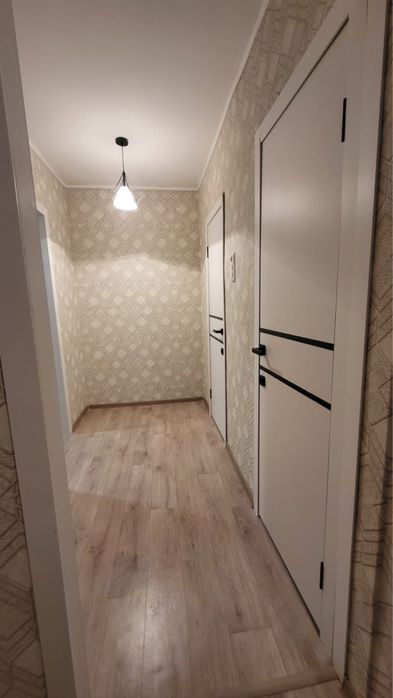 Продам 2х комнатную 20 мкрн