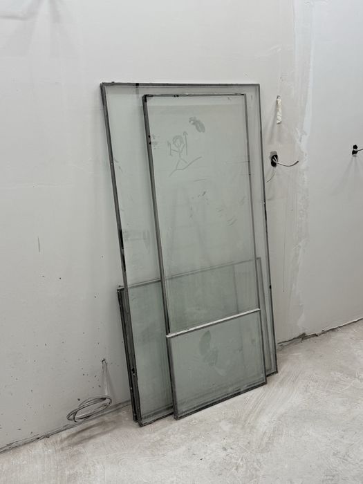 Продам балконую перегородку