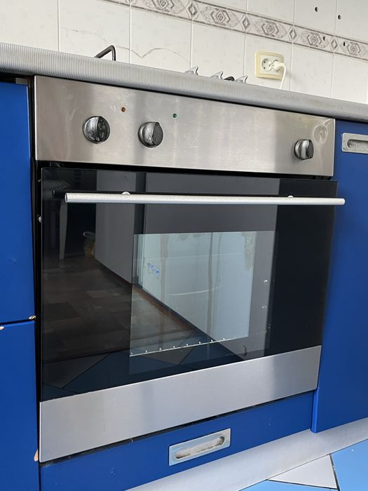 Продается духовка