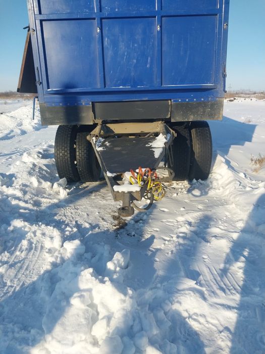 Продам прицеп на Камаз !
