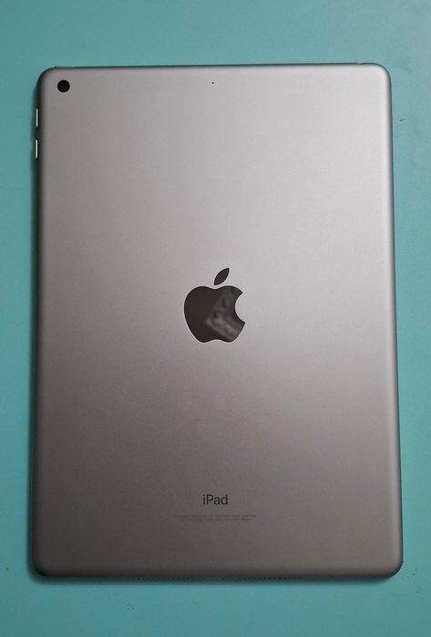 Apple Ipad  6 поколения
