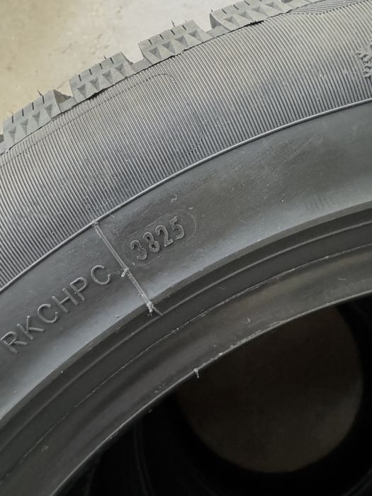 Зимние шины 215/60/17 2025год