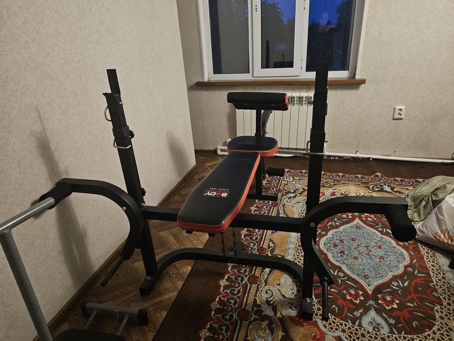 Продам тренажер. Скамья для жима. Универсальная скамья