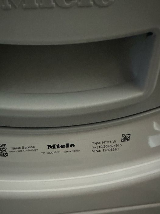 Uscator de haine Miele NOU TQ 1000 WP