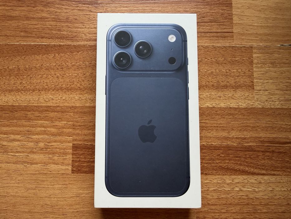 Husa/Folie iphone 17pro/16 pro