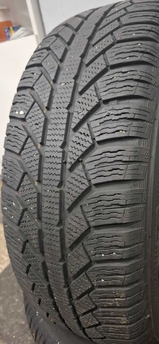 2бр. 205/60/16 Semperit 6.5mm грайфер, дот 22г. Предлагаме монтаж