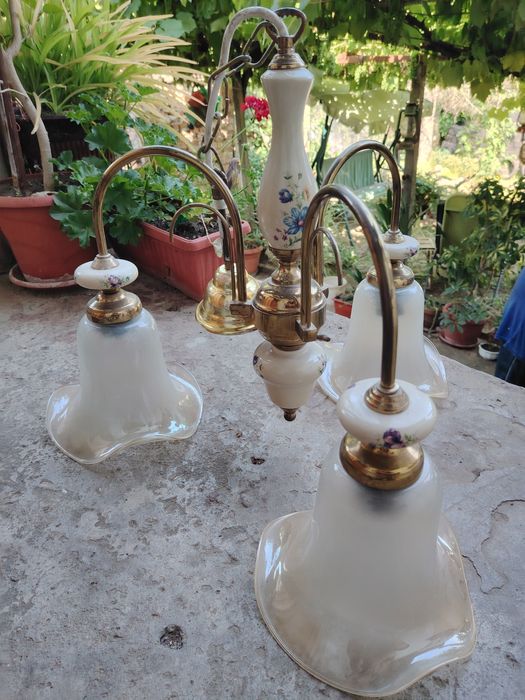 Ретро полилей от месинг и порцелан