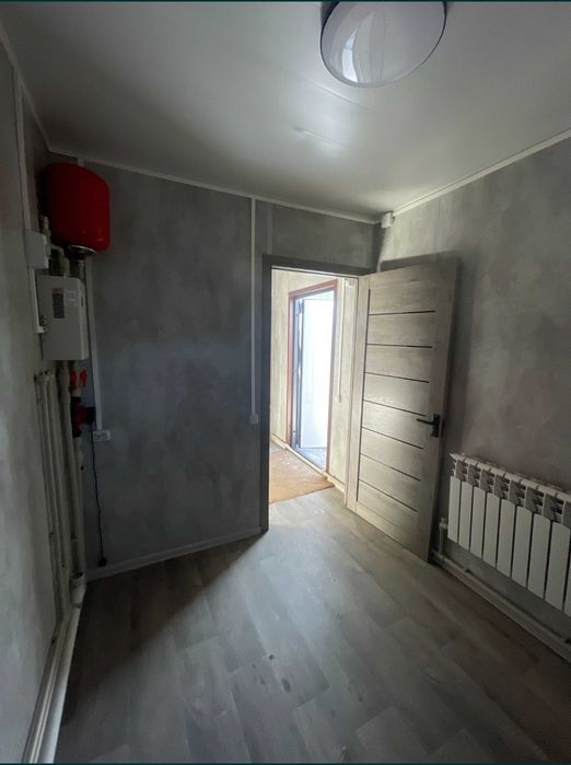 Контейнер жилой Утепленный контейнер Бытовка Пустой контейнер