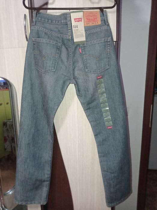 Blugi Dama,Slimfit Levi Strauss,Originali.Pret-150 Lei.