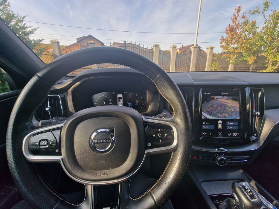 VOLVO XC60 2018 — imagine 5
