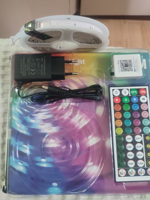 LED лента с RGB  10метра