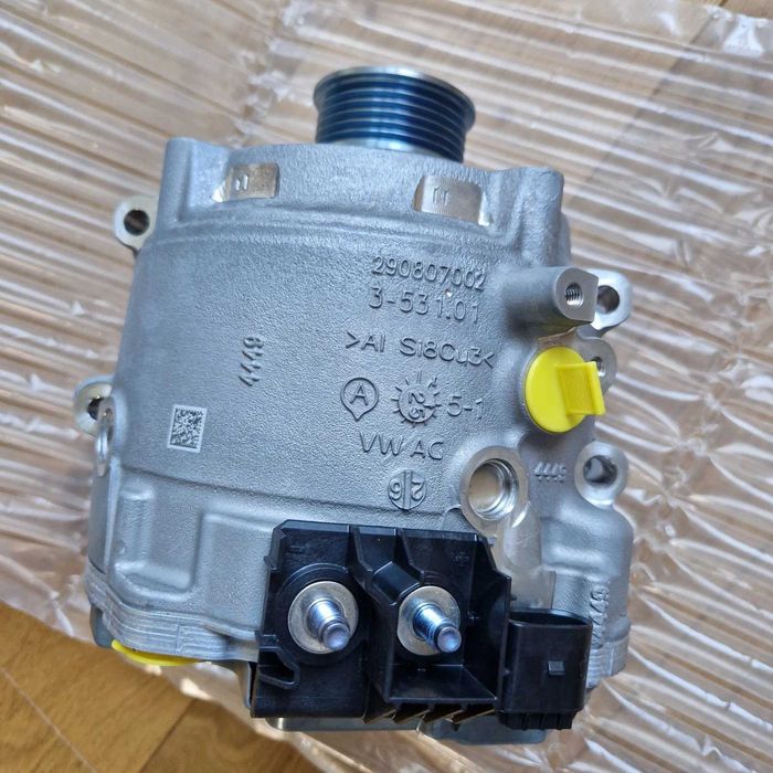 Alternator Original Audi A6 (C8) 4K / Audi A7 4K / A8 4N / Audi Q8 - Cod: 4N1903028A