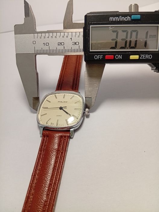 Руски мъжки ръчен кварцов часовник  POLJOT  ПЛЕТ.
