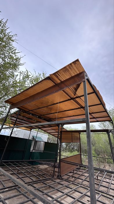 Беседка металлическа