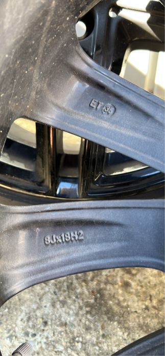 Jante Rial 235/40/R18 5x112 8J ET35