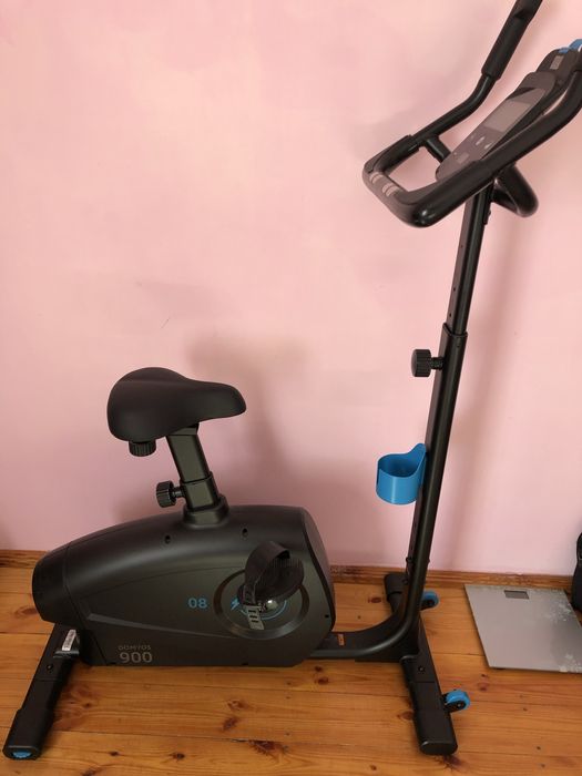 Продам велотренажер Domyos 900