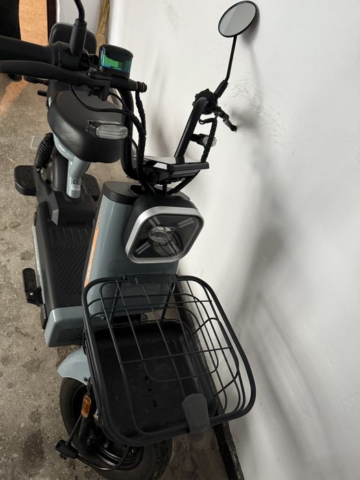 Scuter Electric RBD Roma, 600W
