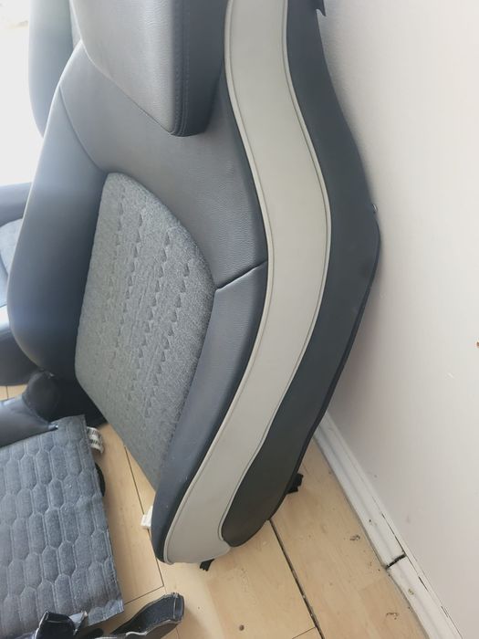 Tapiterie Renault Zoe scaune + bancheta utilizate