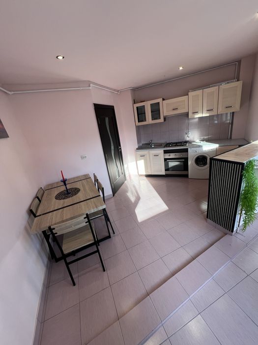 Inchiriez apartament 2 camere