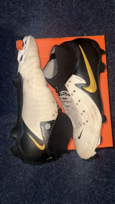 vand ghete de fotbal nike phantom 41