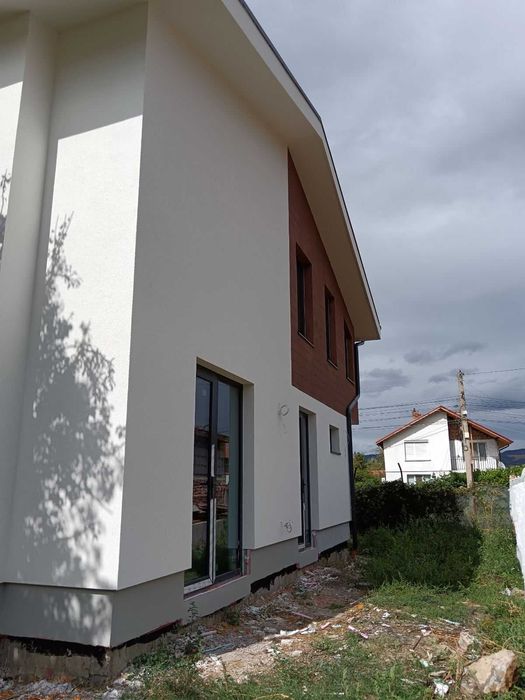 Продава се Къща в Костинброд - 134 кв.м за 1493 €/кв.м - Снимка #2