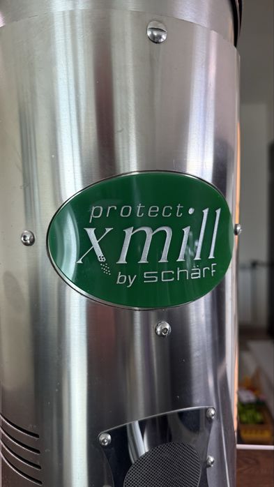 Професионална мелачка за кафе