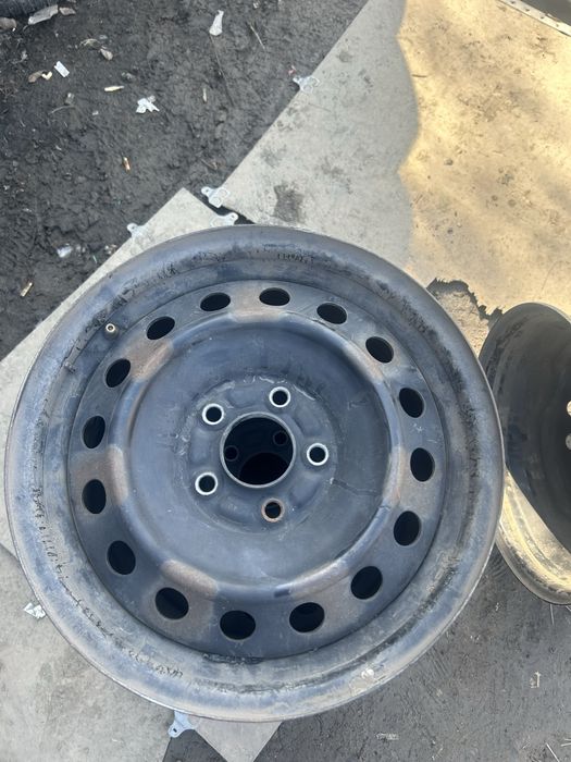 Штампы и колпаки R16