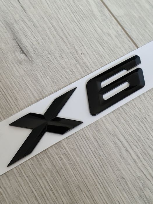 Emblema-Sigla-Logo-Scris-Litere-Cifre-Spate-Bmw-X5-X6-F15-F16-G05-G06