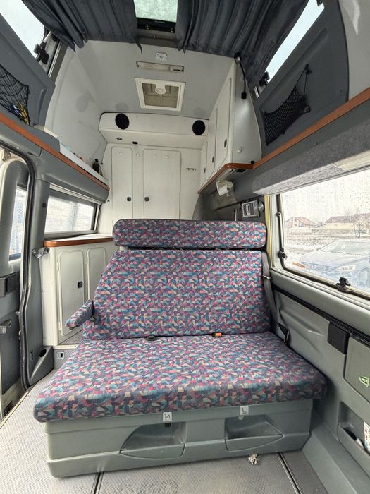 Autorulota Mercedes Sprinter James Cook 316