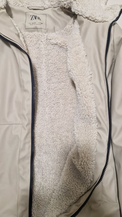 Куртка на девочку Zara, рост 164