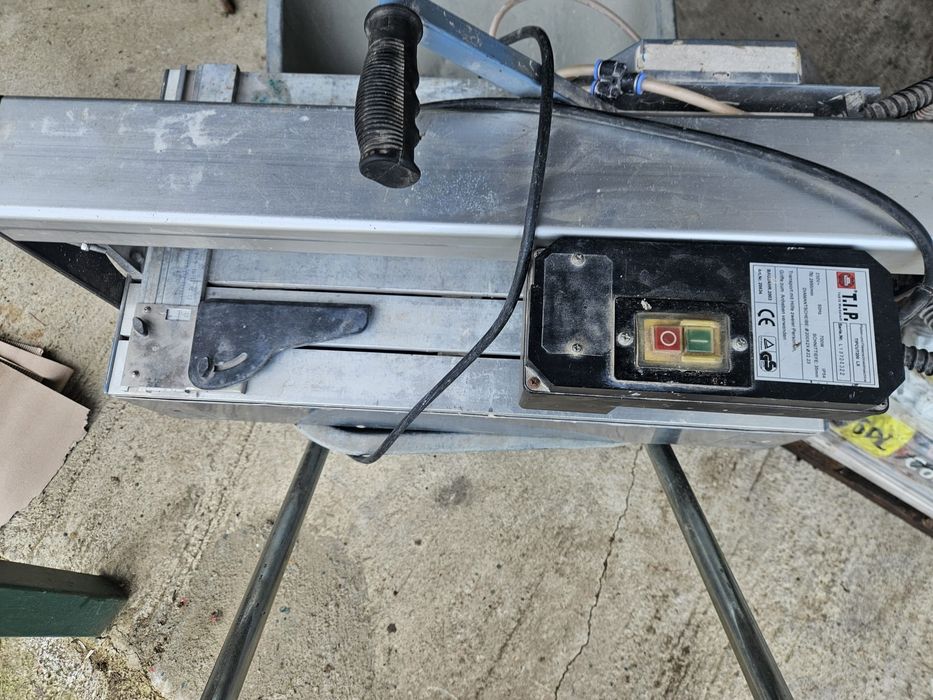 Masina de taiat gresie ,marmura, pavaj