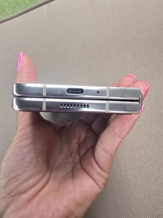 Samsung Fold 5 1TB
