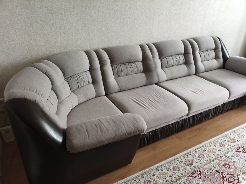 Диван для гостиной