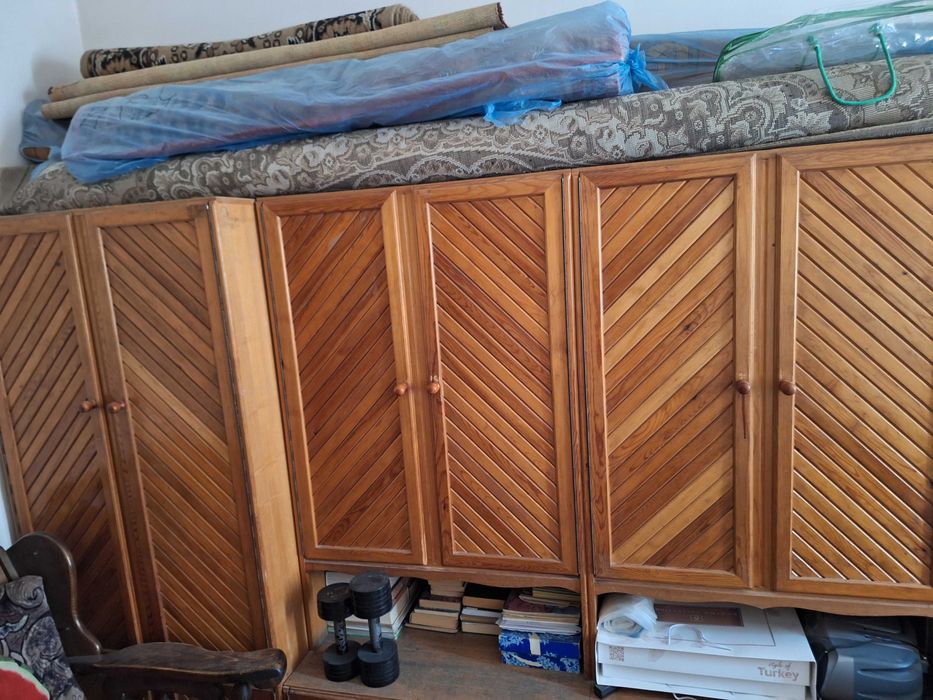 Продаётся всё из дома. Uy jihozlari sotiladi.