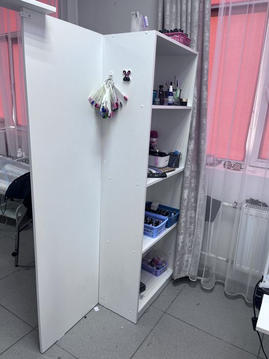 Перегородка с полками