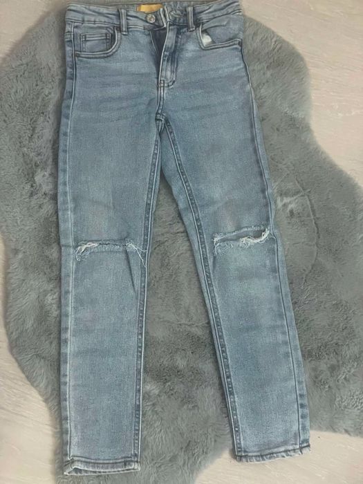 Дънки и панталони