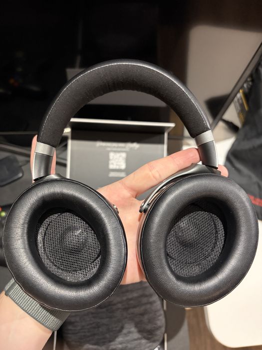 Casti Over Ear Wireless&Wired Focal Bathys