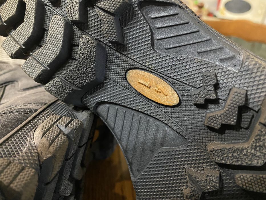 Обувки Nike НОВИ  41 номер