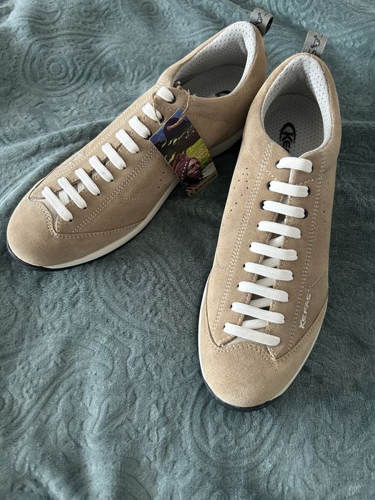 Kefas mărime 43 (28,7 cm interior) piele întoarsă / noi