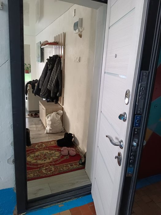 Продам 3 комн квартиру