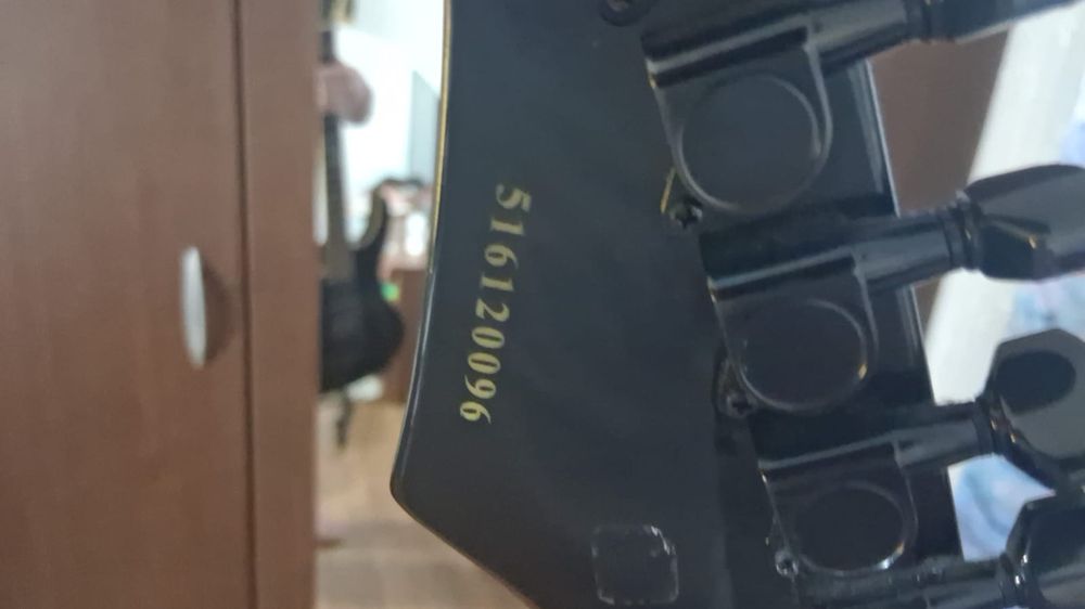 Chitara electrica Aria