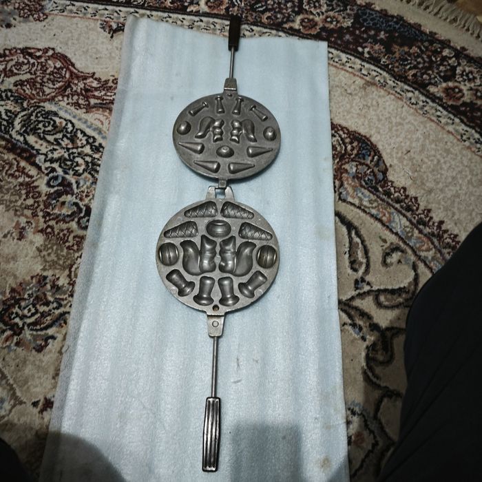 Советские казаны,орешницы ,большая мантышница