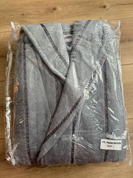 Дамски и мъжки халати