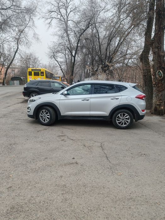 Продам машину Хондай Таксон