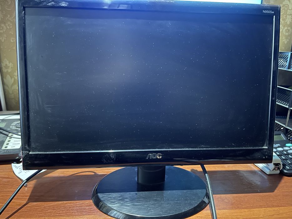 Продается монитор. LOC 47 см диагональ