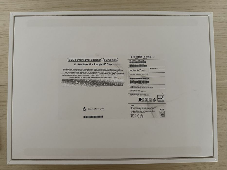 MacBook Air 13 M3 / 13" / 16GB / 512GB SSD / Midnight Blue / Baterie 100% / Impecabil