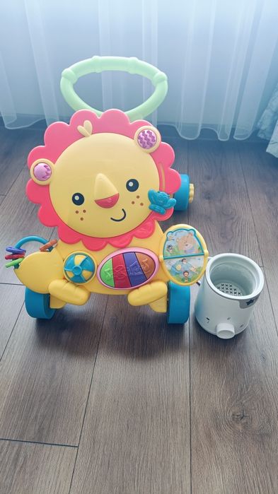 Уред за затопляне на храна и проходилка