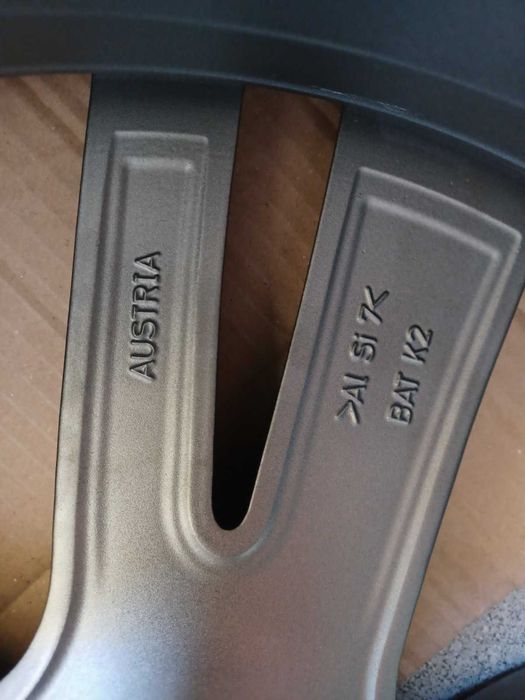 19-BMW-серия:3-F 30/31"-4-F 32/34-M-спорт пакет:Оригинални БМВ.