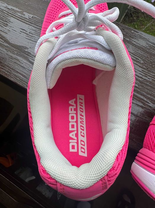 Дамски маратонки Diadora